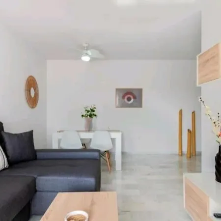 Olas Valdelagrana Apartment *